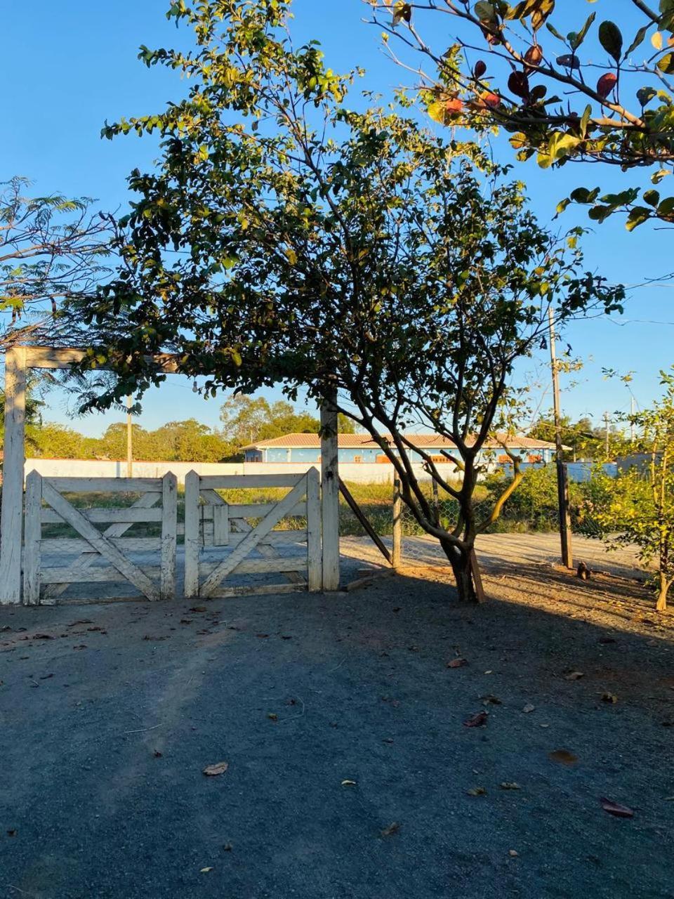 Casa Com Piscina Na Represa De