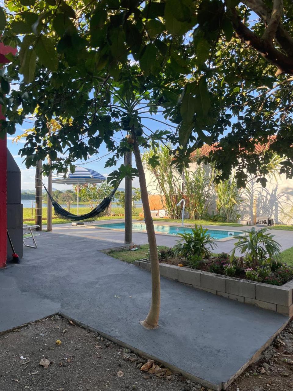 Casa Com Piscina Na Represa De * Carlopolis